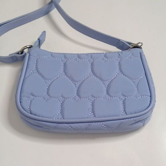 Chic Light Blue Textured Crossbody Bag with Chain Strap - Picture 3 of 9